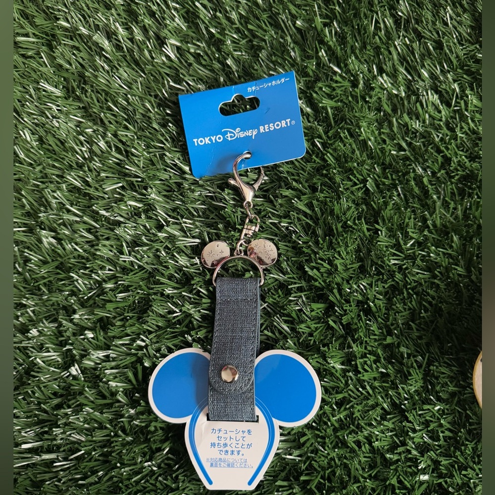 Disney Ears holder, multiple ears , Ear holder for backpack with clip